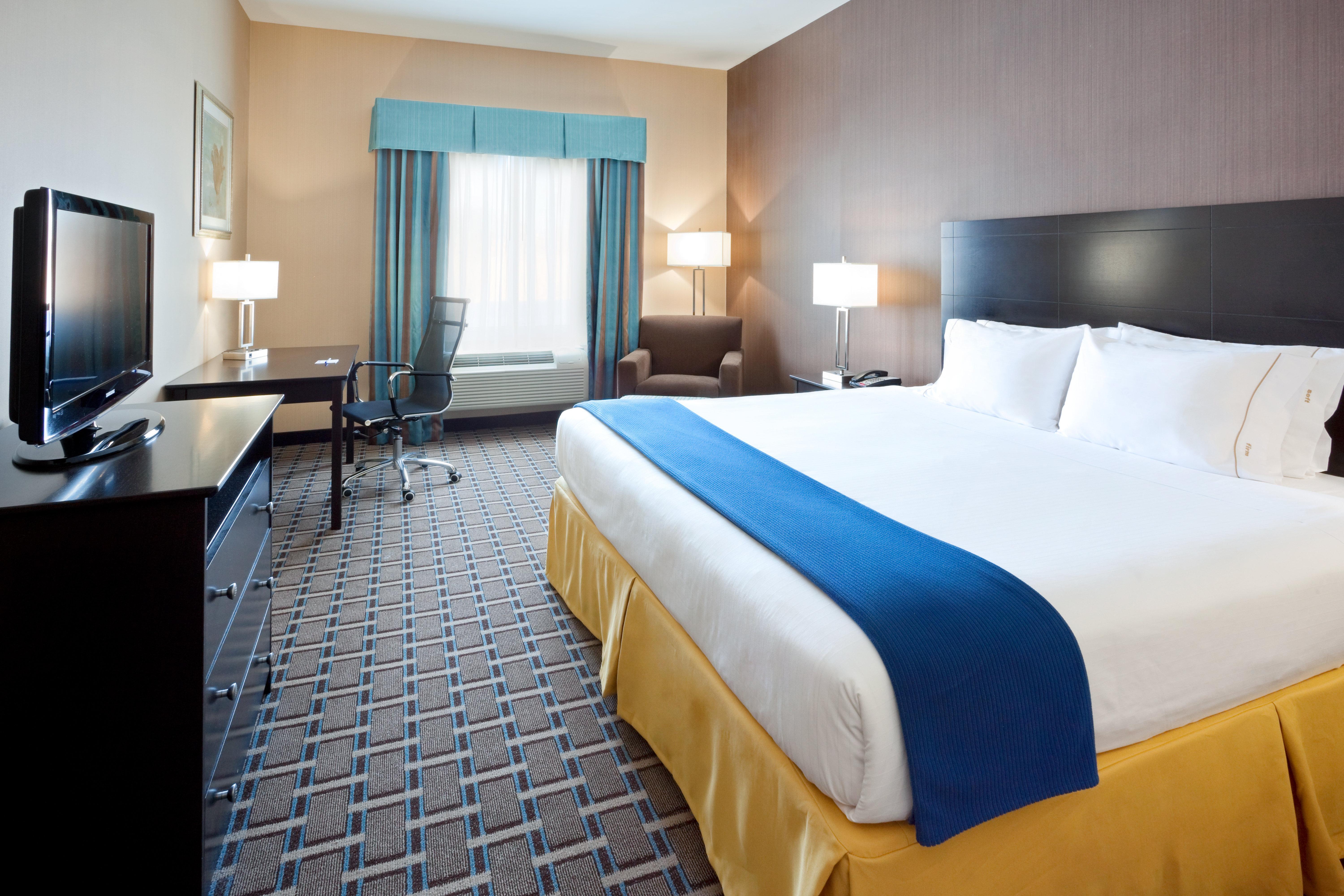 Express & By Ihg